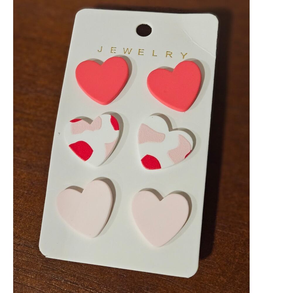 JEWELRY Boutique Adorable Heart-Shaped Polymer Clay Stud Earrings Set